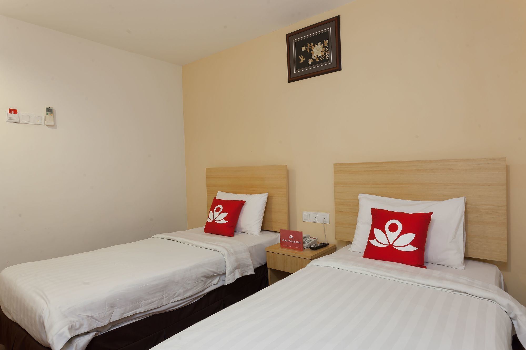 Zen Rooms Opposite Ymca Kuala Lumpur Zewnętrze zdjęcie