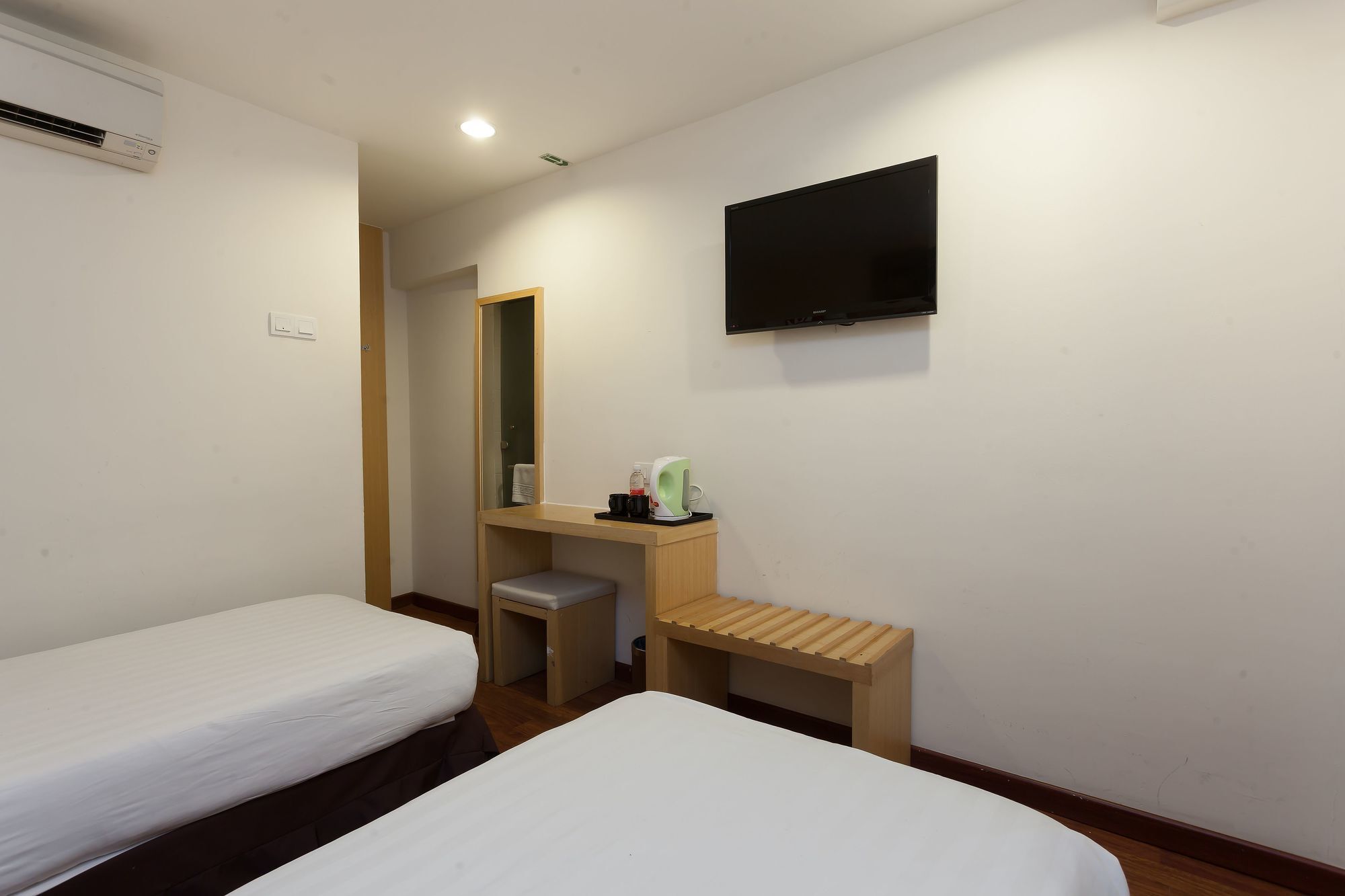 Zen Rooms Opposite Ymca Kuala Lumpur Zewnętrze zdjęcie