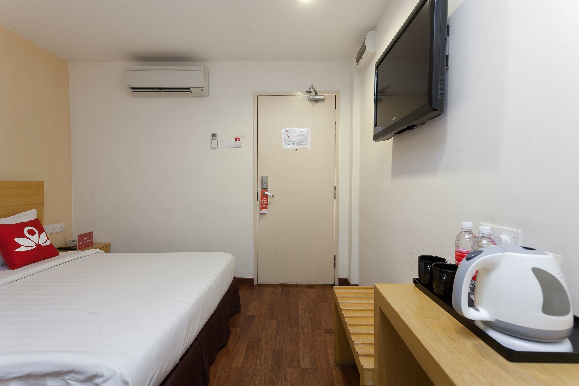 Zen Rooms Opposite Ymca Kuala Lumpur Zewnętrze zdjęcie