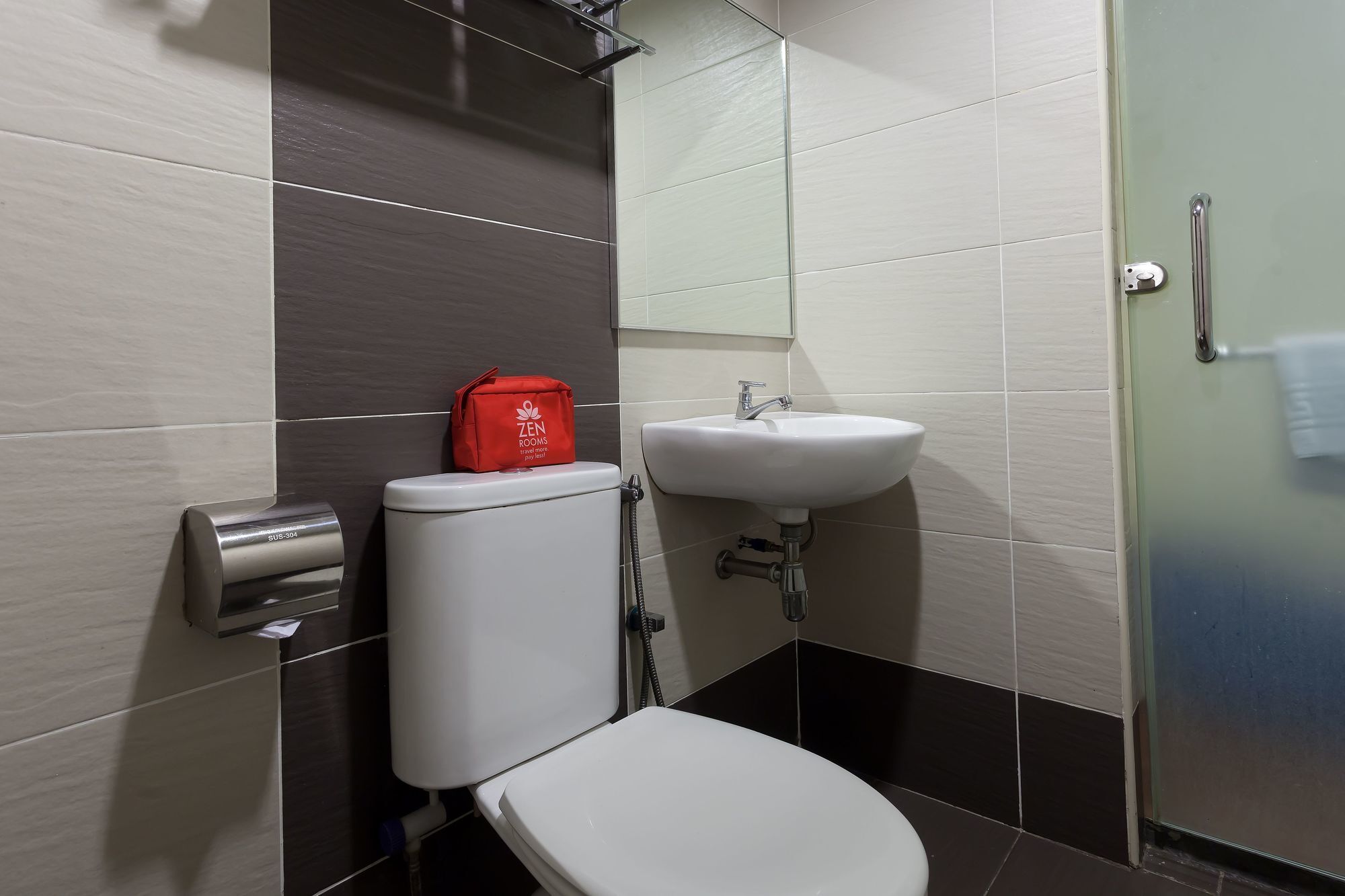 Zen Rooms Opposite Ymca Kuala Lumpur Zewnętrze zdjęcie